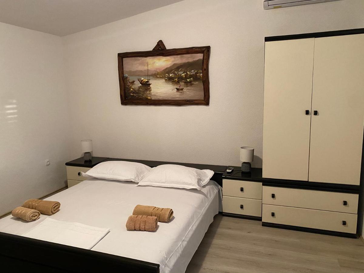 Summer Breeze Baska Voda Ngoại thất bức ảnh